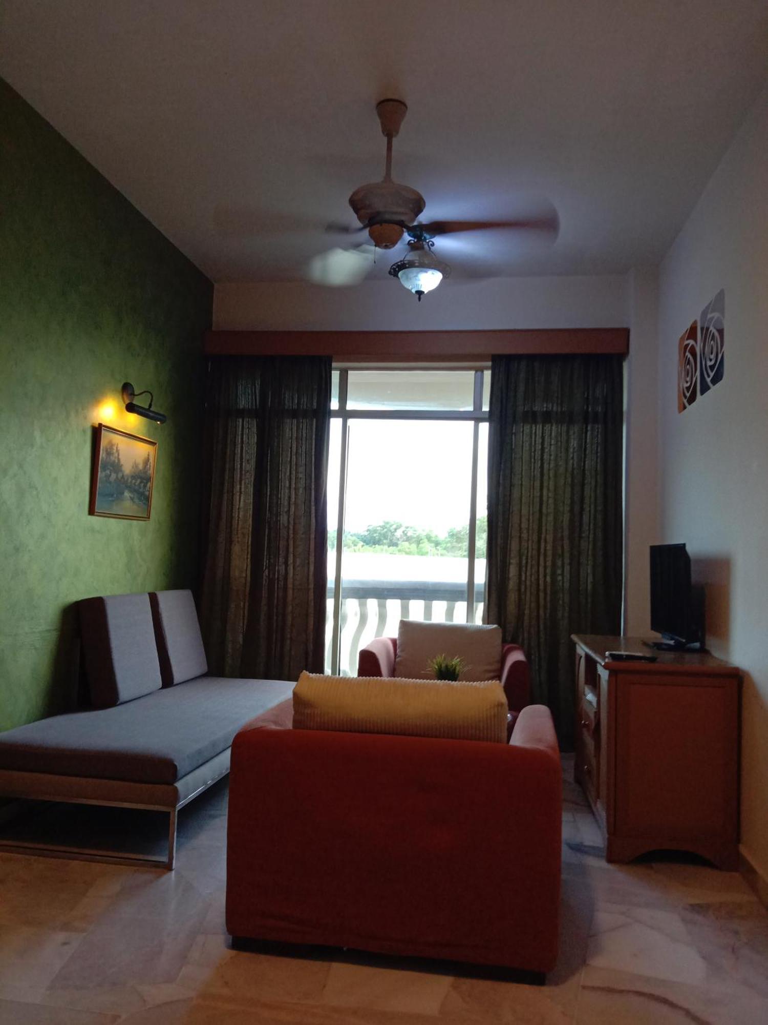 Glory Beach Resort Private Apartment Port Dickson Room photo